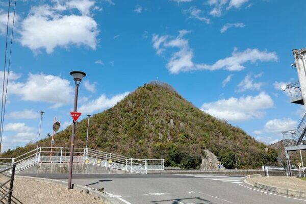 【愛宕山】嵐山から六丁峠を越えて、新緑の納涼トレッキング♪