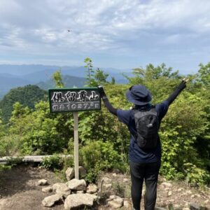 【倶留尊山】初夏のパノラマグリーン♪新緑の曽爾高原から絶景トレッキング♪